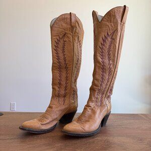 Larry Mahan Vintage Women's Heeled Cowboy Boots | Tan Leather | Size 7.5 or 38